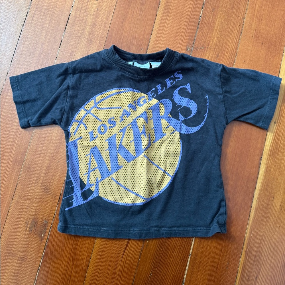 Zara Los Angeles Lakers toddler t-shirt in 9-12m. Black licensed screen print.